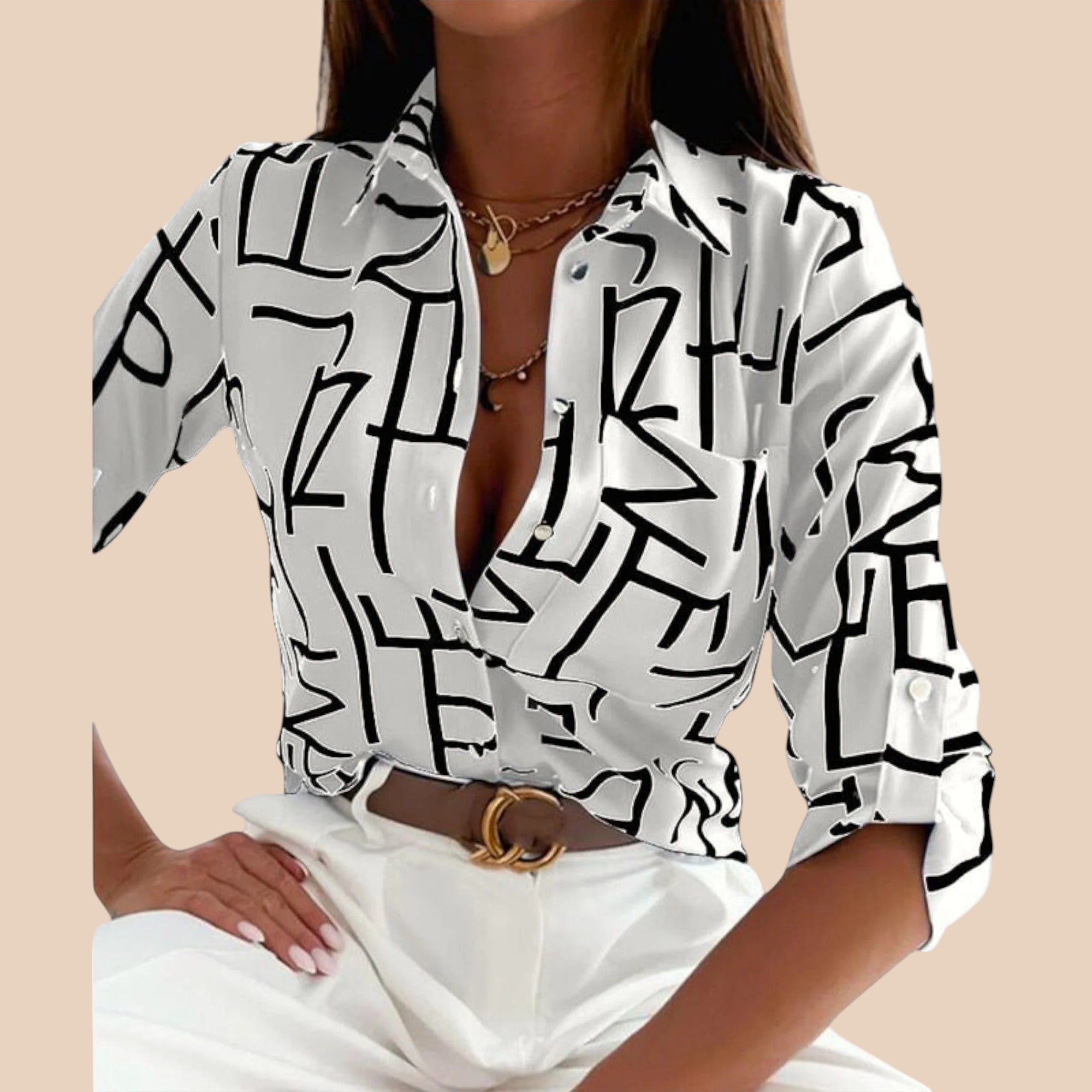 Blusa com colarinho clássico