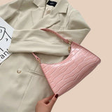 Eline. Bolsa de Couro Brilhante