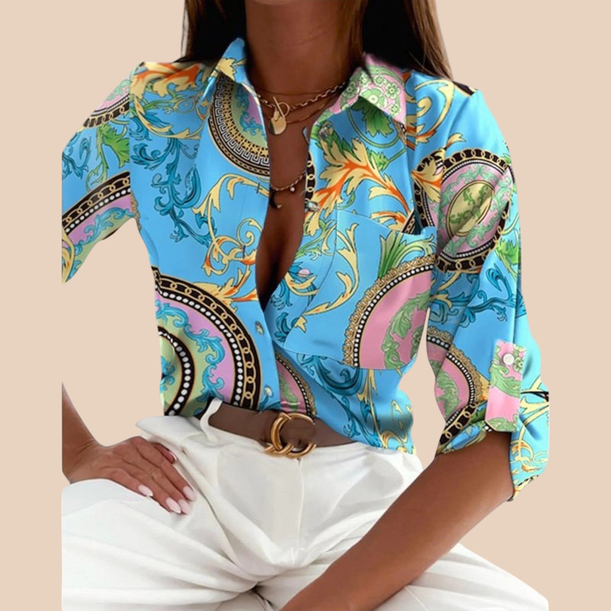 Blusa com colarinho clássico