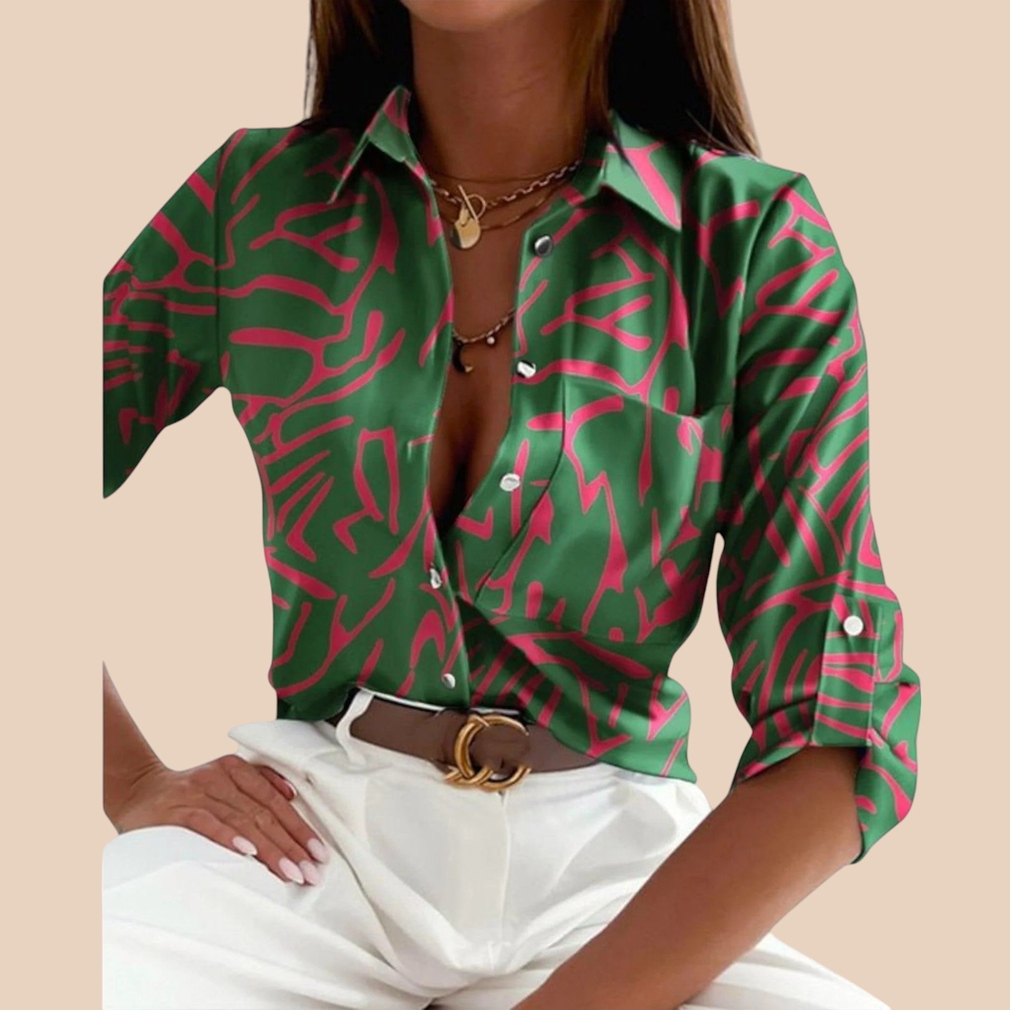 Blusa com colarinho clássico