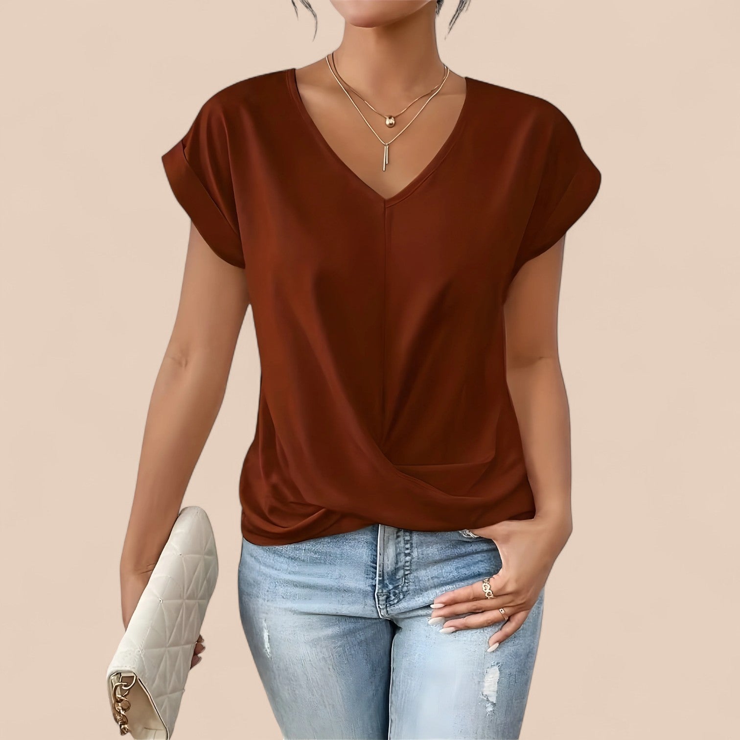 Vitória – Blusa com Decote em V