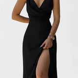 Valentina - Vestido de cetim com decote
