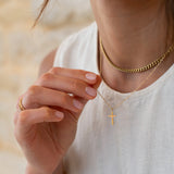 Colar com Cruz