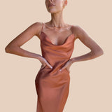 Leonor - Vestido comprido de cetim
